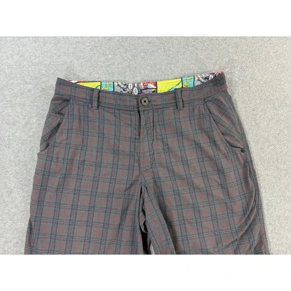 Lululemon‎ Plaid Casual Chino Shorts (Men's 36) Gray - 8
